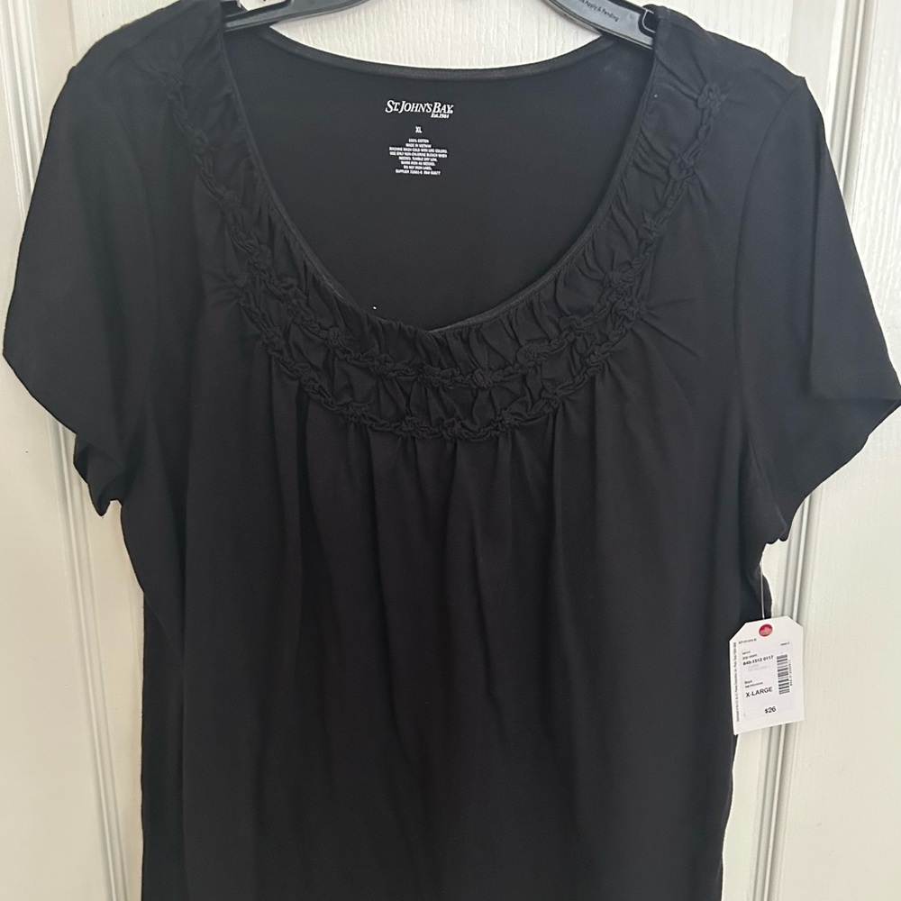 St. John’s Bay Top